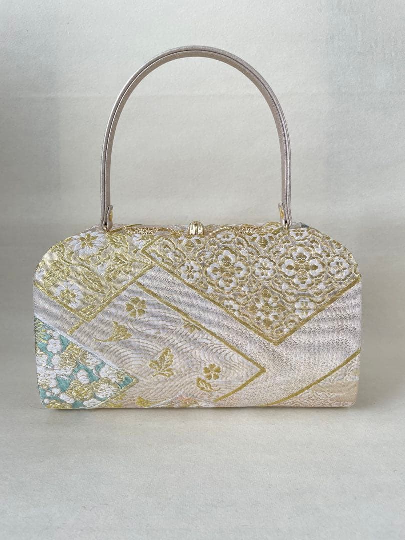 美品　和装用バッグと草履のセット　着物