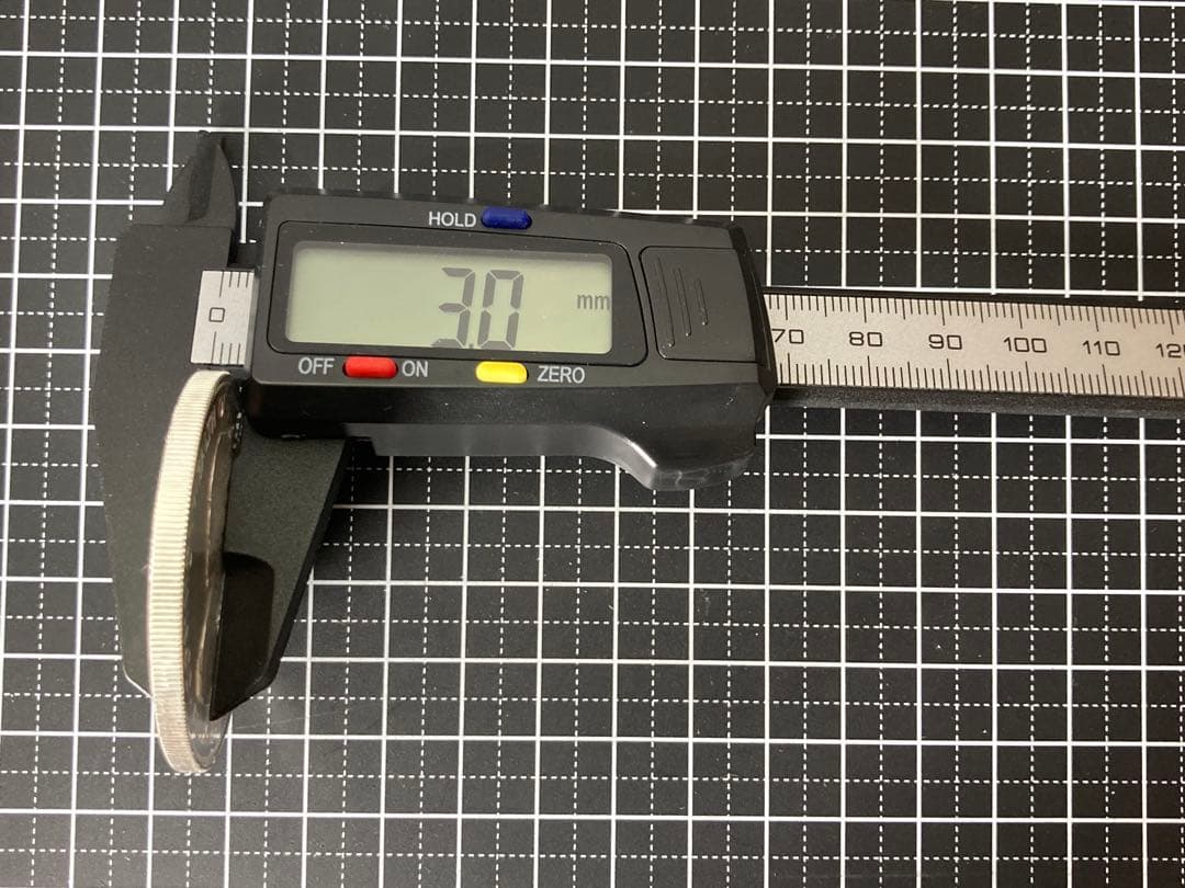 【バハマ】エリザベス 5ドル超大型銀貨(1973年)