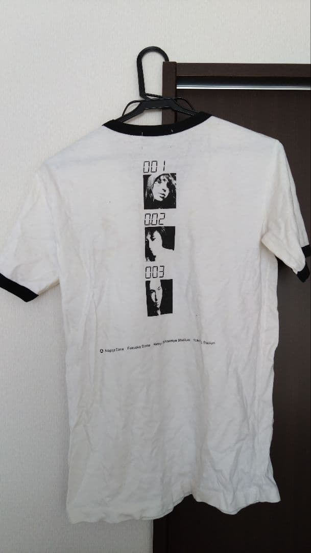 【B級品】希少 globe tour 1998 VネックTシャツ