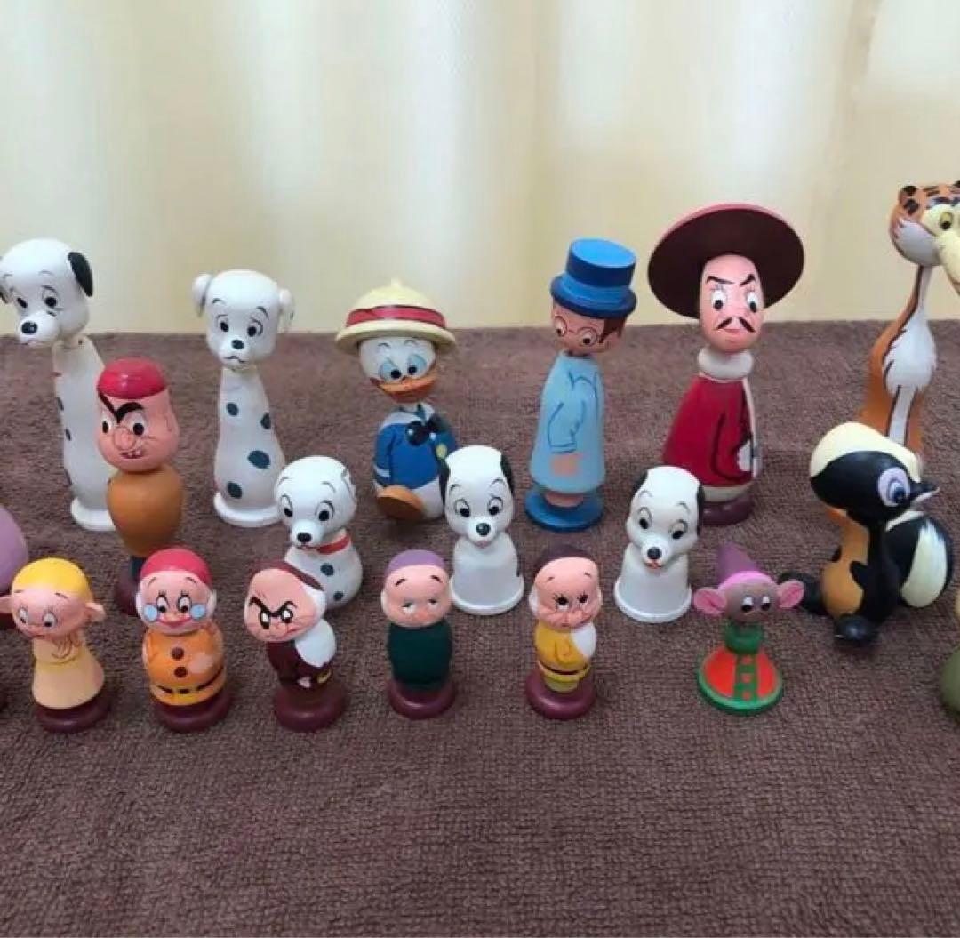 ディズニー　アンティーク　フィギュア　３１個