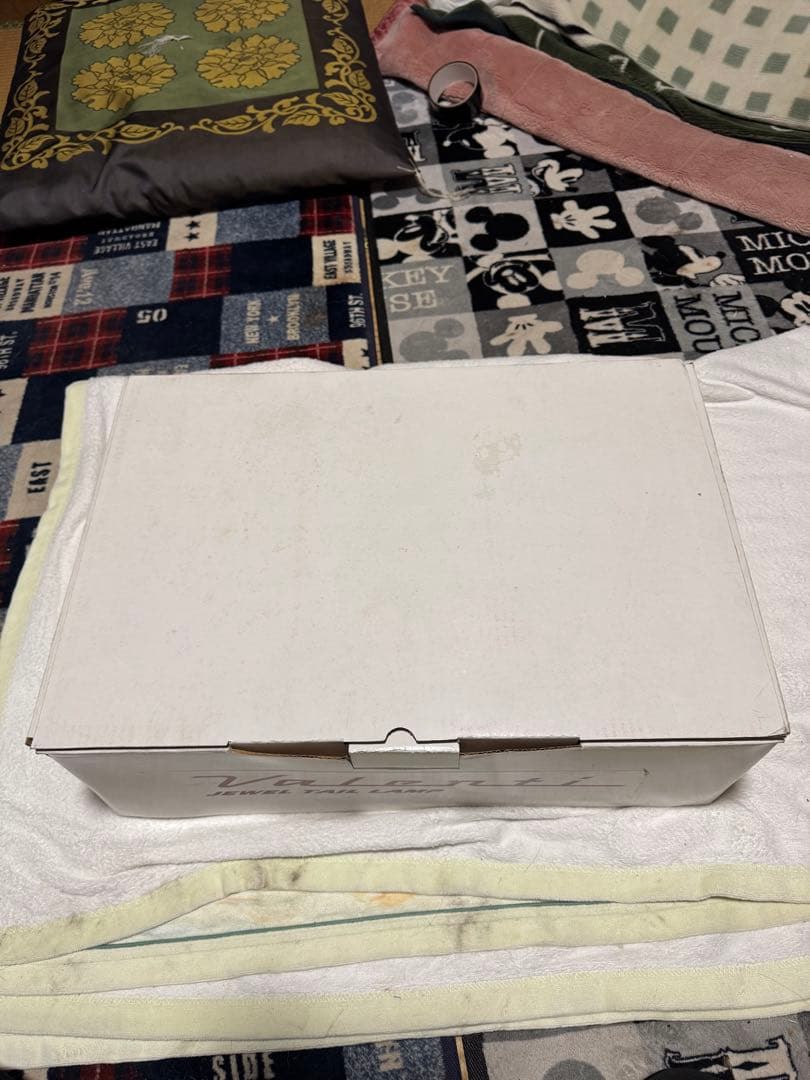 200系ハイエースバン　4型以後　純正クリアテール左右セット① 送料込み　美品