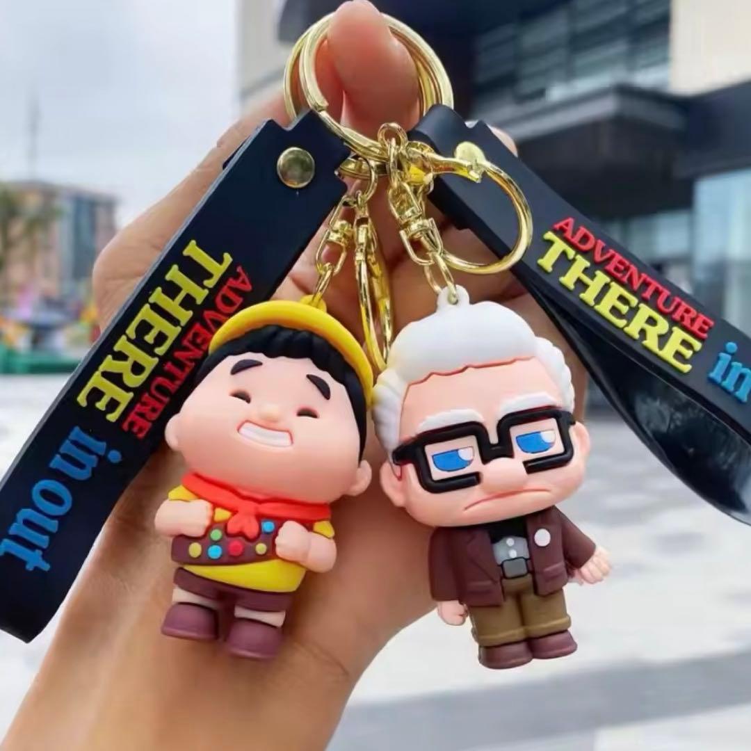 Disney カールじいさんの空飛ぶ家 キーホルダー ストラップ 2個セット