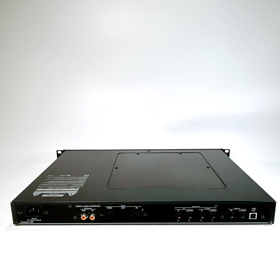 【希少美品】Roland Fantom XR 音源モジュール シンセサイザー