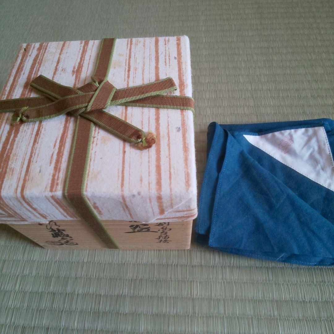 A 264         金海写 猫搔 ・ 蔵六造  ( 鵬雲斎大宗匠箱書 )