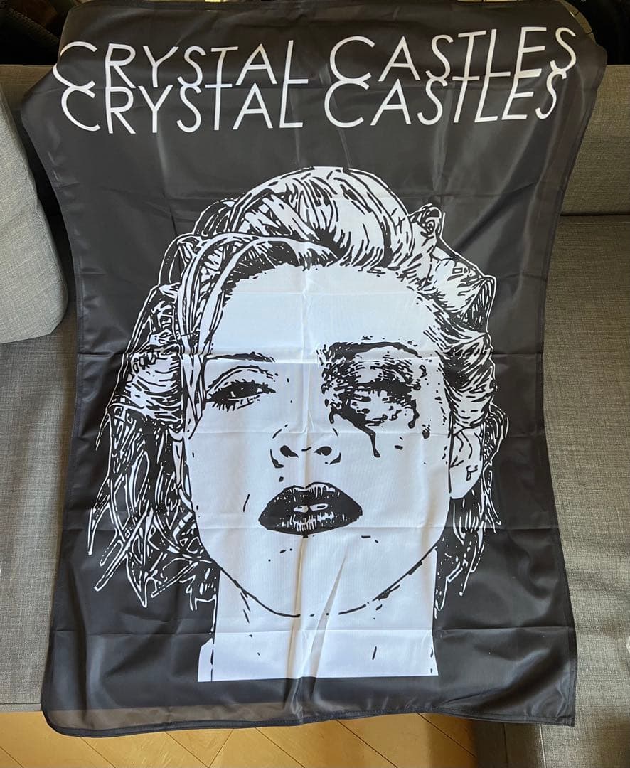 「レア」Crystal castlesクリスタル・キャッスルズ壁掛けタペストリー