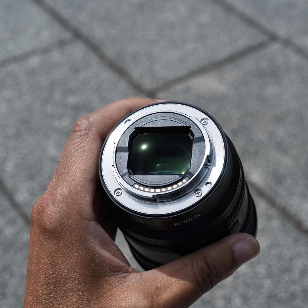 1*i様 [美品] SONY FE 20mm F1.8 G SEL20F18G