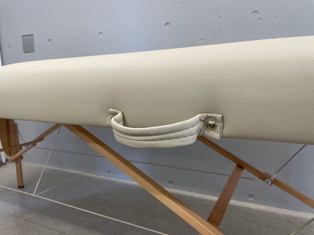 ETBELLA 折りたたみ施術ベッド