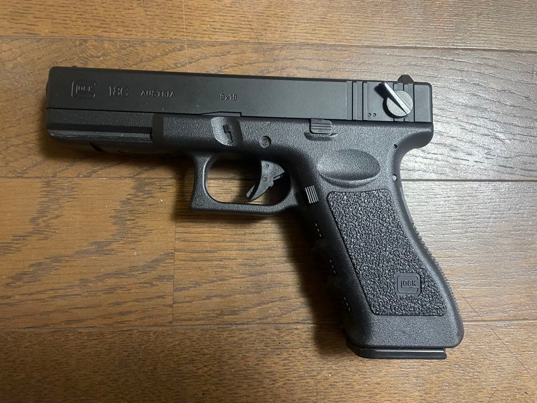 東京マルイ GLOCK 18C ドットサイト リポバッテリー 予備マグ 他
