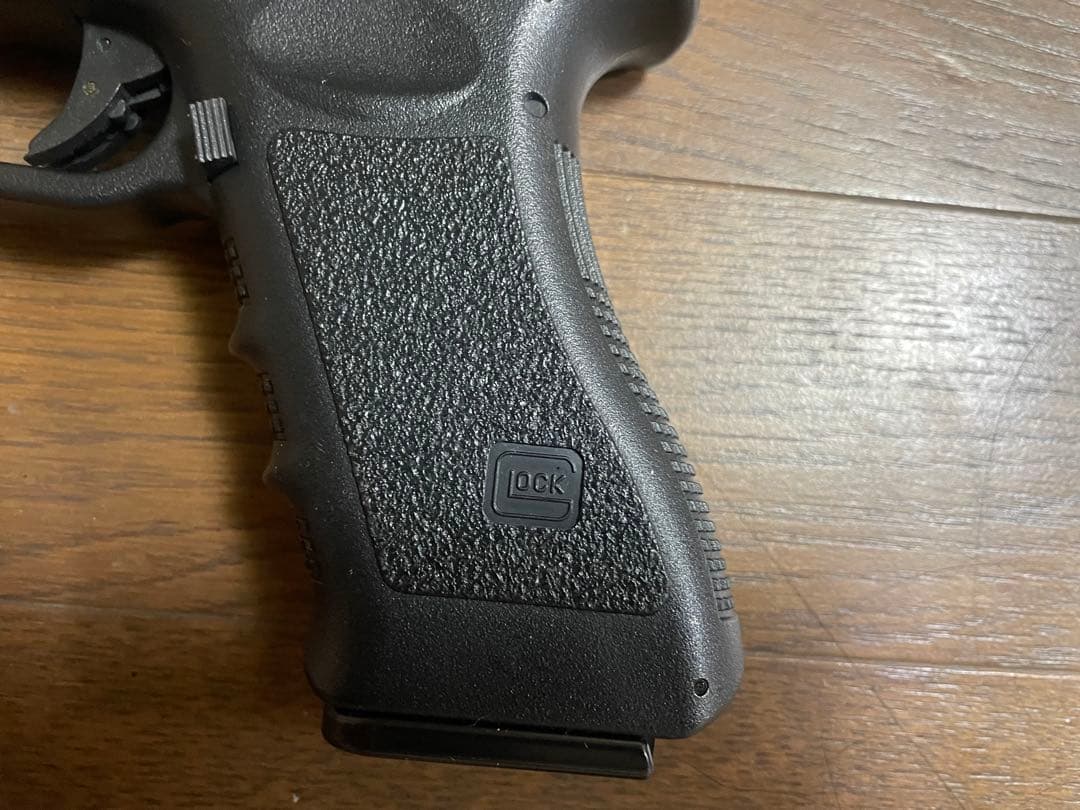 東京マルイ GLOCK 18C ドットサイト リポバッテリー 予備マグ 他