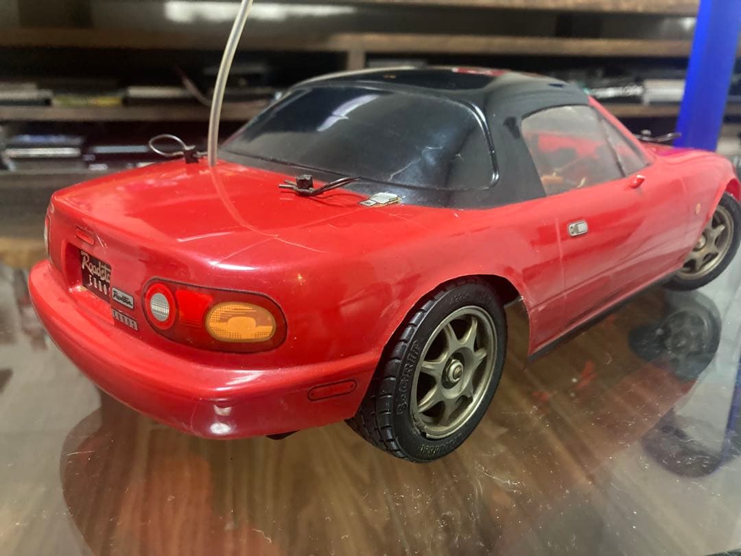 当時物　田宮　タミヤ　ラジコン　ユーノスロードスター完成品　ボディシャーシメカ付