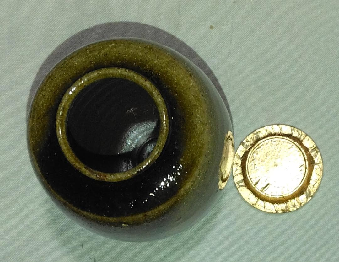 茶道具　丹波立杭焼　陶勝窯　市野陶勝作　丹波肩衝茶入　唐松緞子仕覆付　美品！！