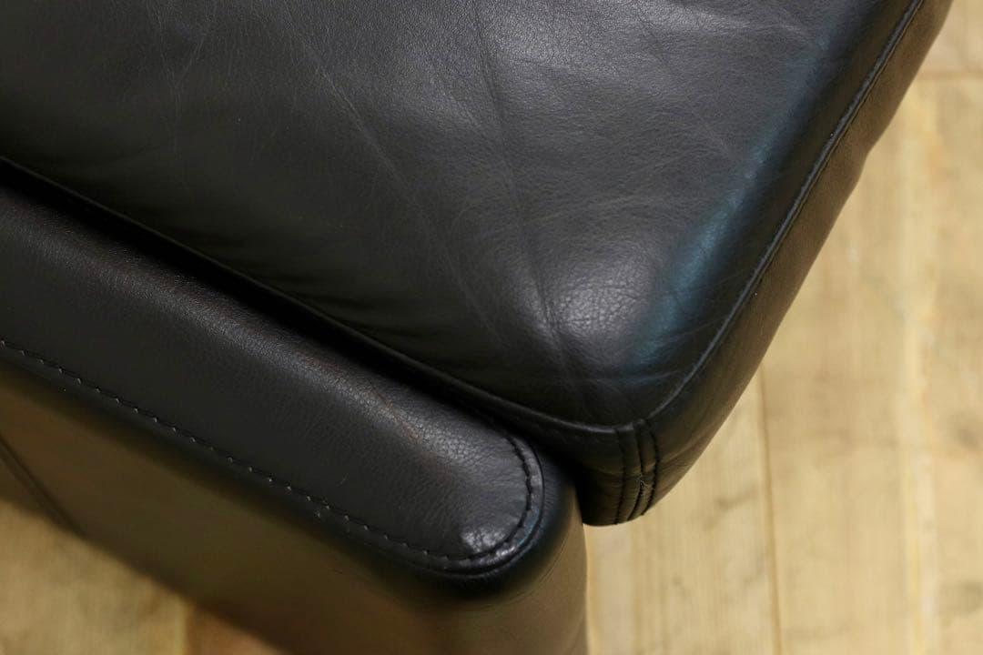 GMHN154○IDC大塚家具 オットマン フットスツール ブラック 黒 モダ