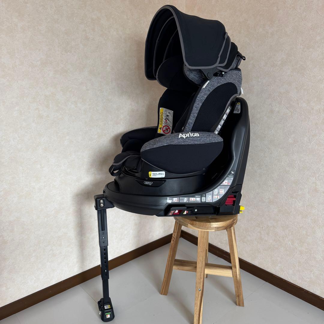 Aprica アップリカ チャイルドシート　フラディアグロウ ISOFIX AC