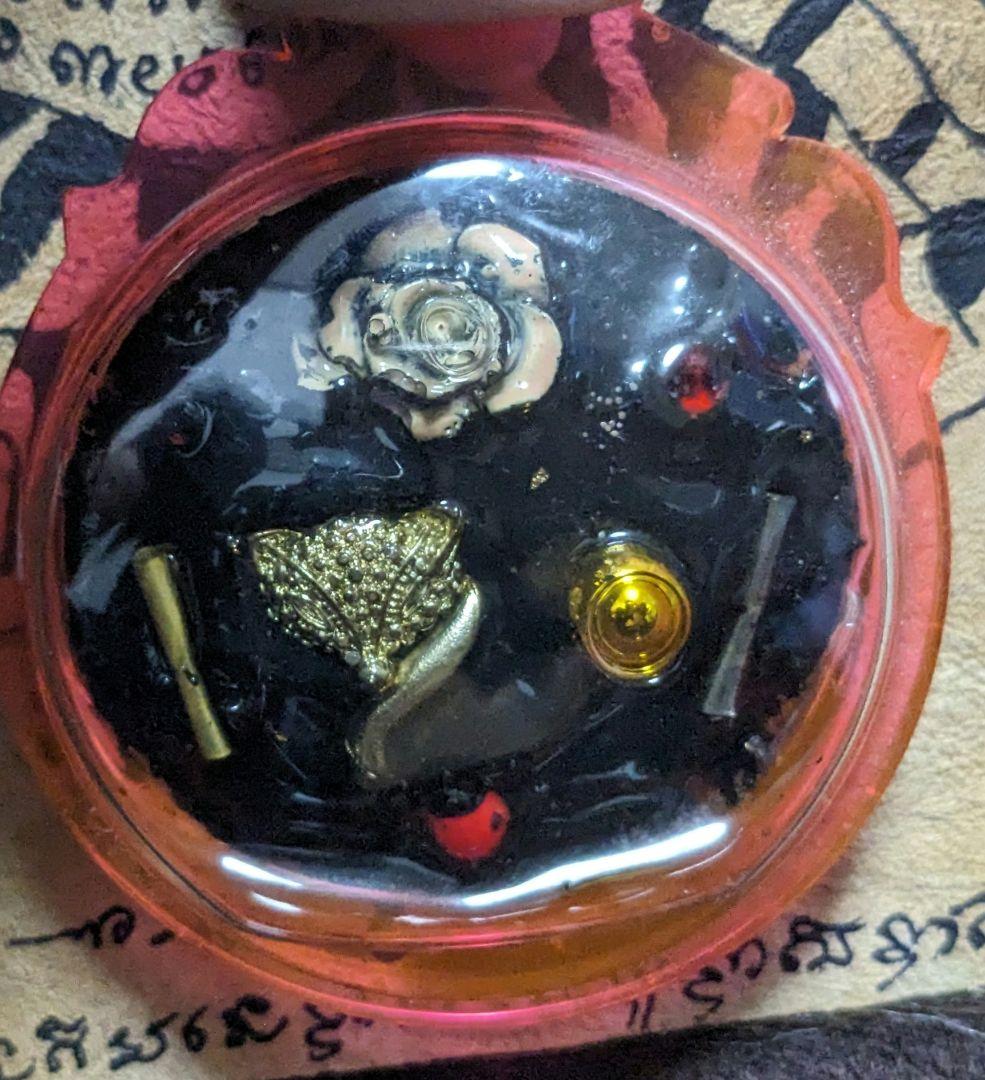 タイのお守りプラクルアンッ！！恋愛&金運アップ！！九尾の狐のオールドタイプ！！！