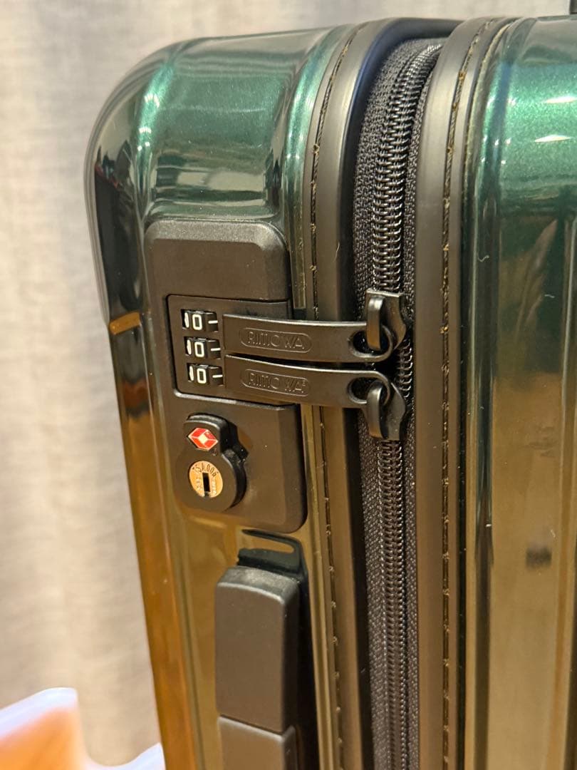 【美品】RIMOWA サルサ　軽量　4輪　リモワ　SALSA キャリー　ケース