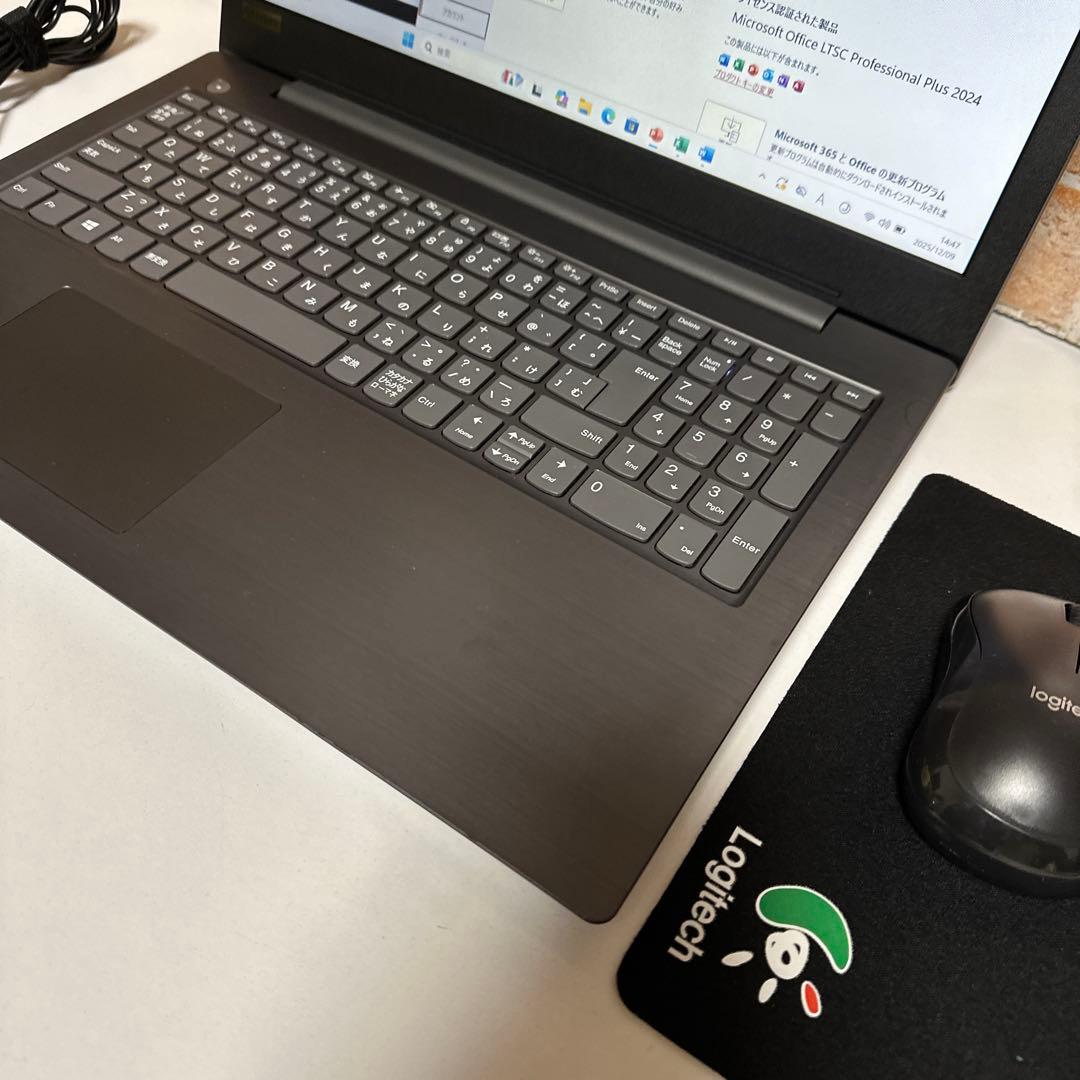 美品LENOVOノート PC SSDサクサク起動Webカメラ　Windows11