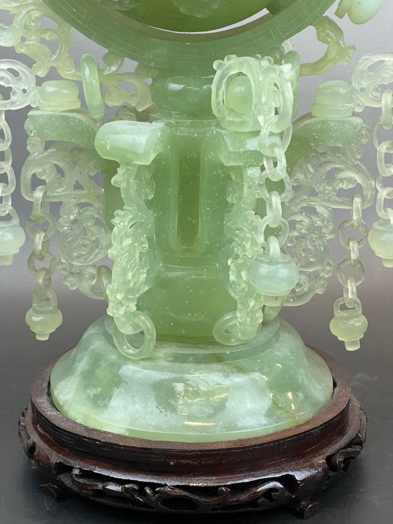 美品　翡翠地球儀　高さ39cm 重さ 5500g 置物　送料込み￼