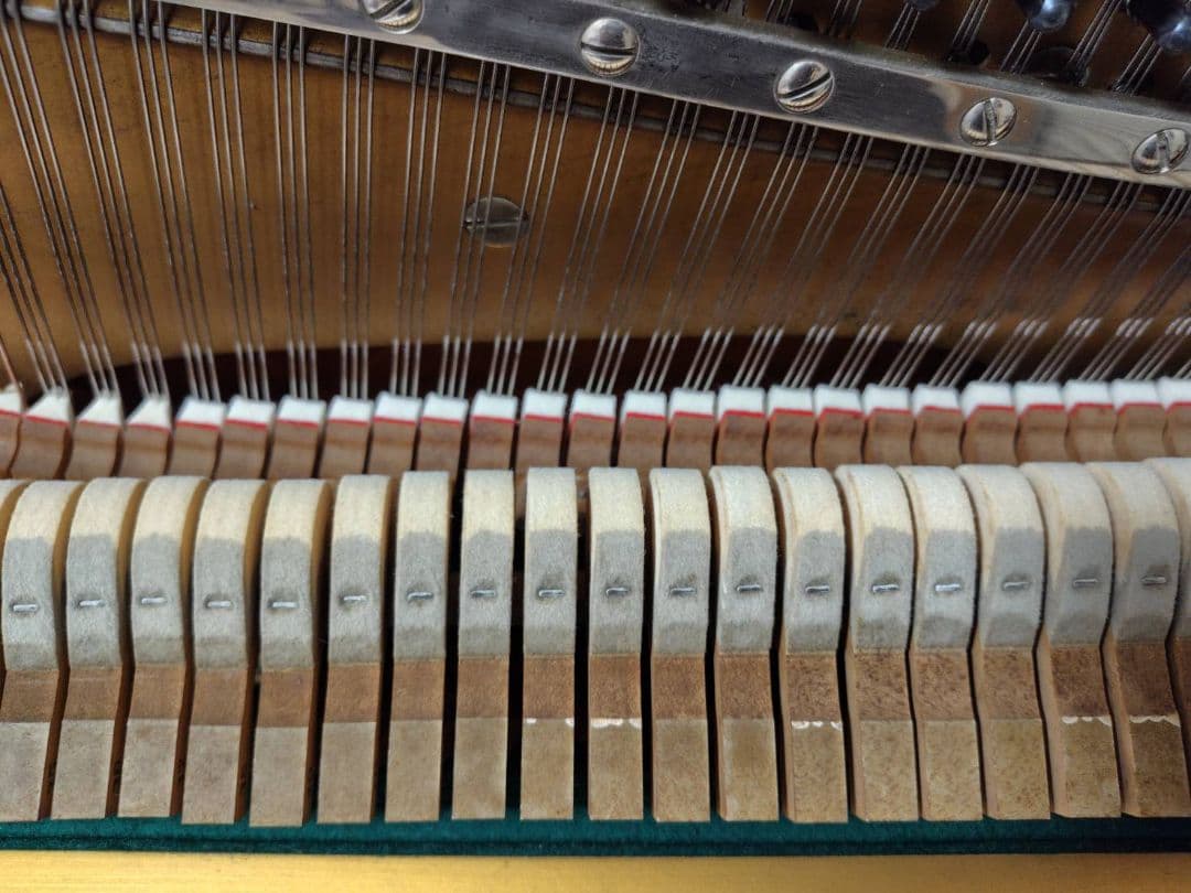 お年玉値下げ！YAMAHA　アップライトピアノ　U1D