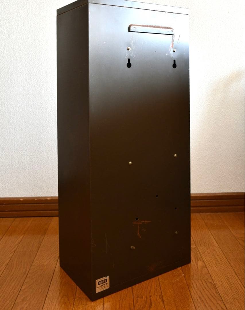ダイト電源不要の自販機　手動式自動販売機　鍵付き　貝印　昭和レトロ　髭剃り