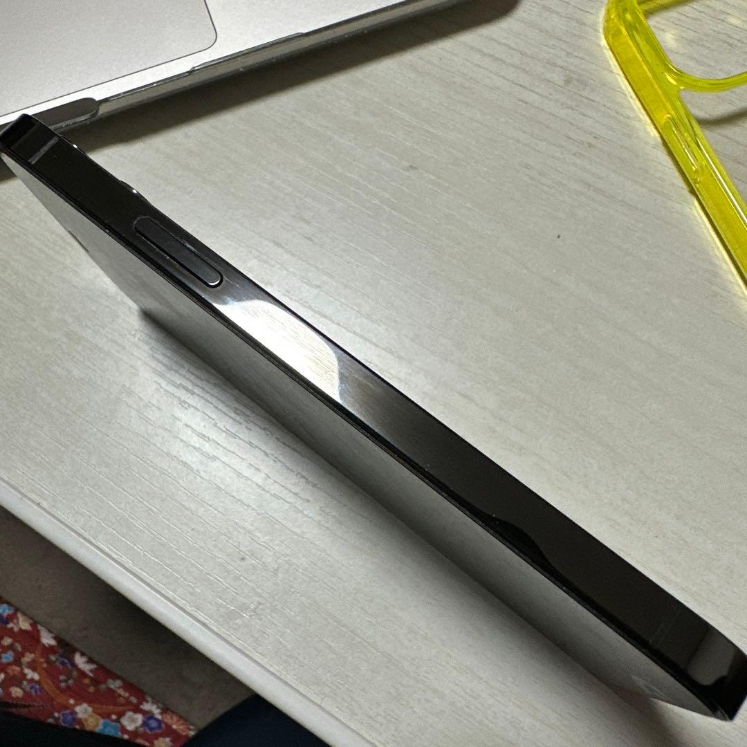 Apple iPhone 12 Pro 美品