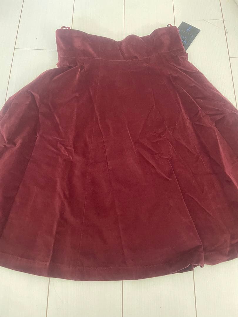 モワティエ　別珍袖フレアージャケット、別珍ハイウエストスカート