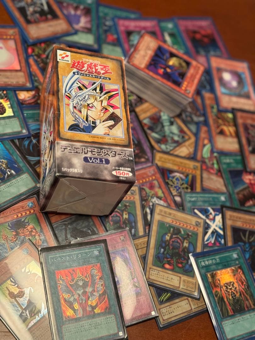 最*定様 遊戯王カードまとめ売り/ブラックマジシャン初期など