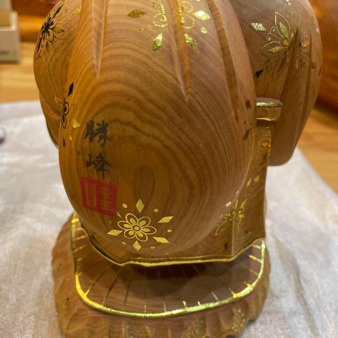 極美品　大黒天 20cm 檜木製置物 金装飾　勝峰