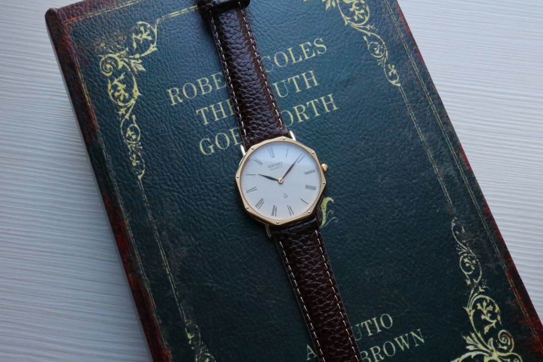 SEIKO tank シャリオ スイスセイコー 6020 オクタゴン 稼働品