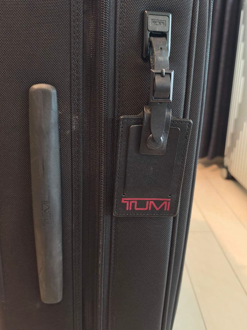 TUMI/ALPHA3/インターナショナル・エクスパンダブル2輪35㍑機内持込