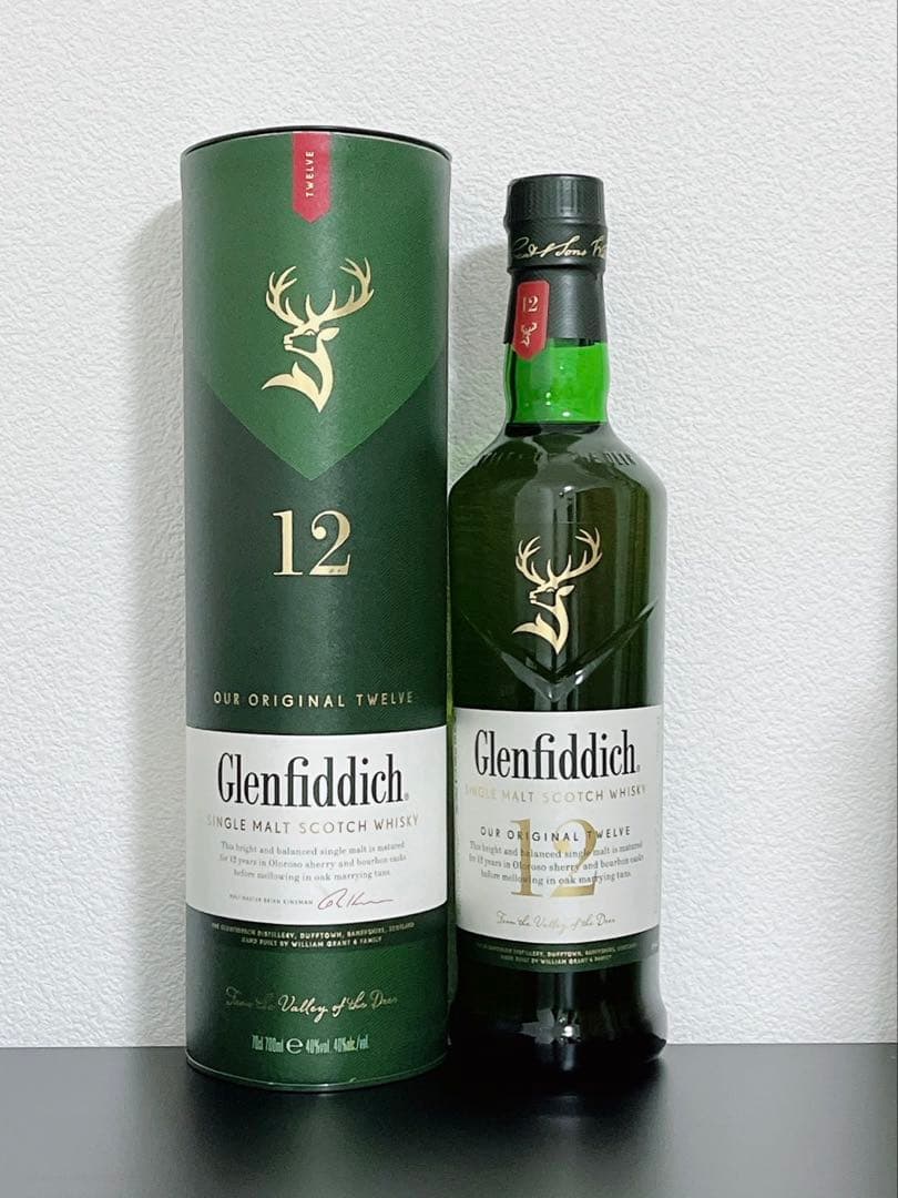 よし様用Glenfiddich 700ml WORLD WHISKY 碧AO