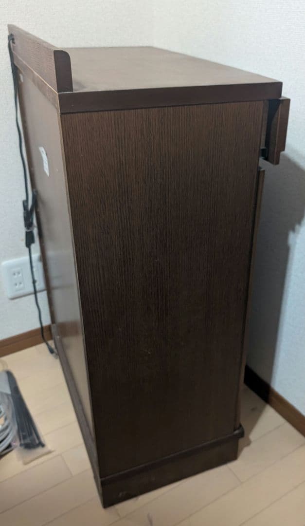 [大塚家具購入] TAKEDOMI 武富家具 棚 サイドボード 電源付（送料込）