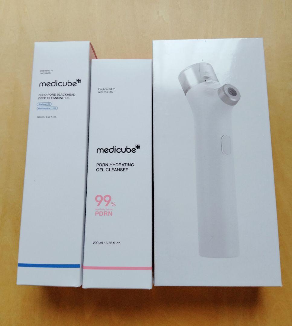 新品含　medicubeメディキューブ 美顔器３点＆　スキンケア セット
