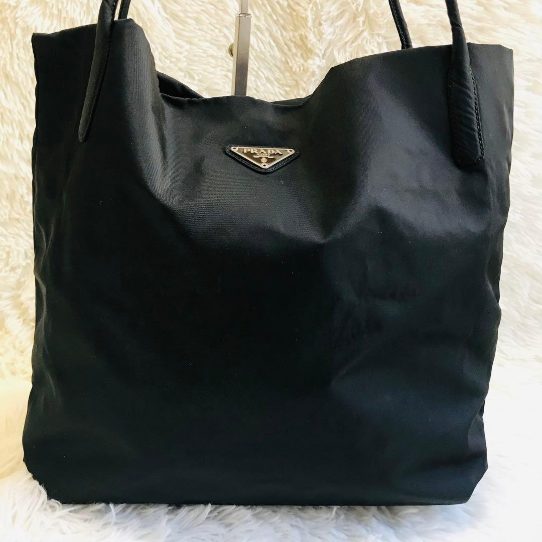 【極美品】プラダ ショルダーバッグ 三角ロゴ ナイロン 黒 肩掛け