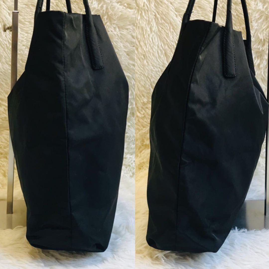 【極美品】プラダ ショルダーバッグ 三角ロゴ ナイロン 黒 肩掛け