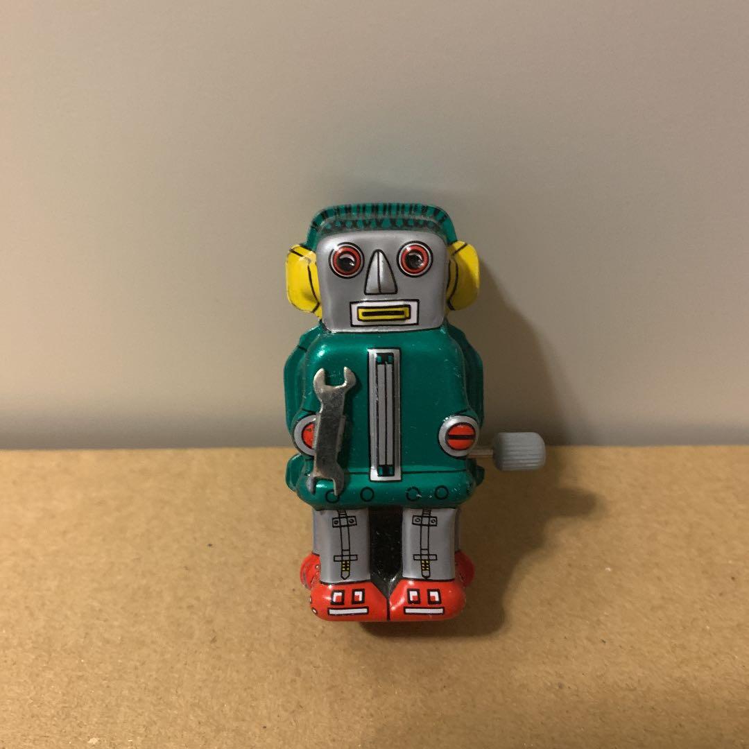 ブリキのロボット
