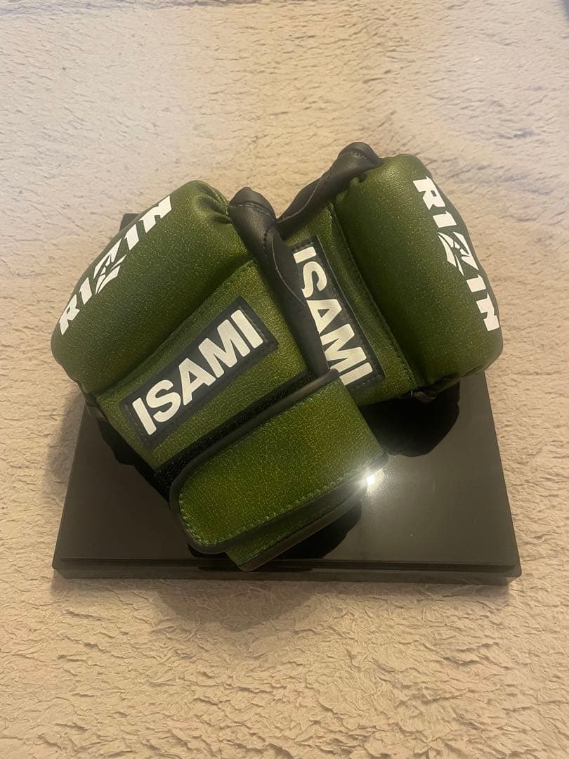 【美品】ISAMI RIZIN ボクシンググローブ オリーブグリーン