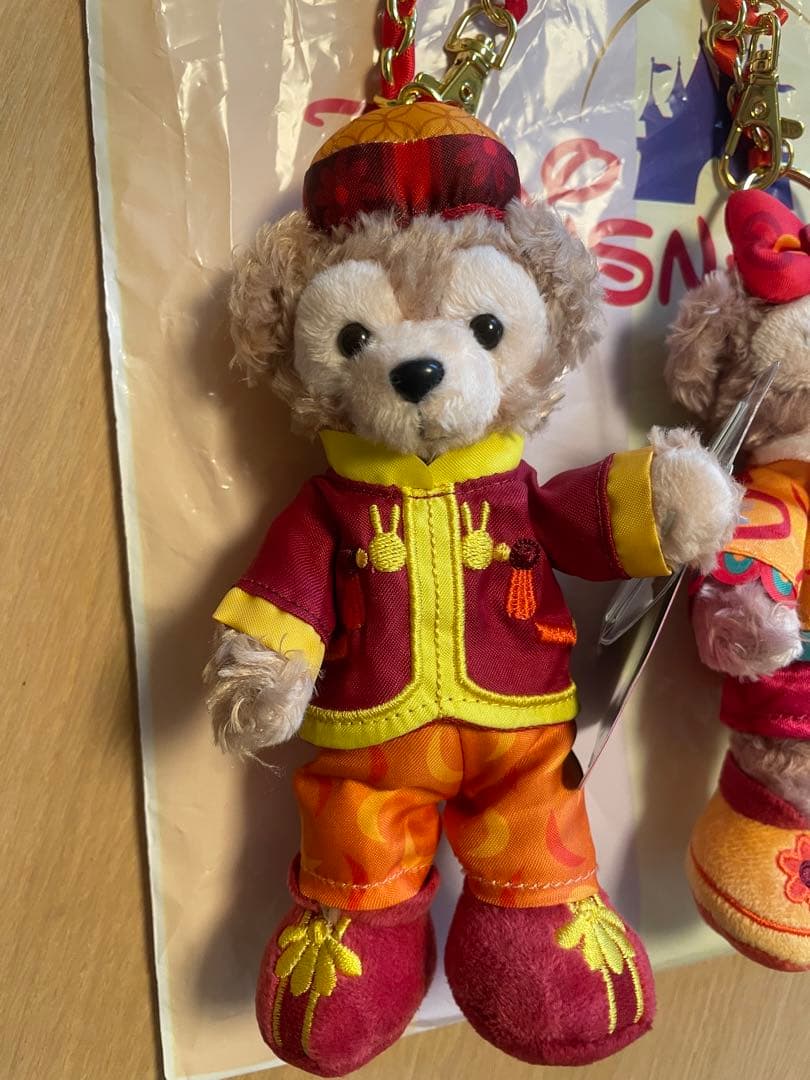 香港ディズニー　限定　ダッフィー　シェリーメイ　ペア売り
