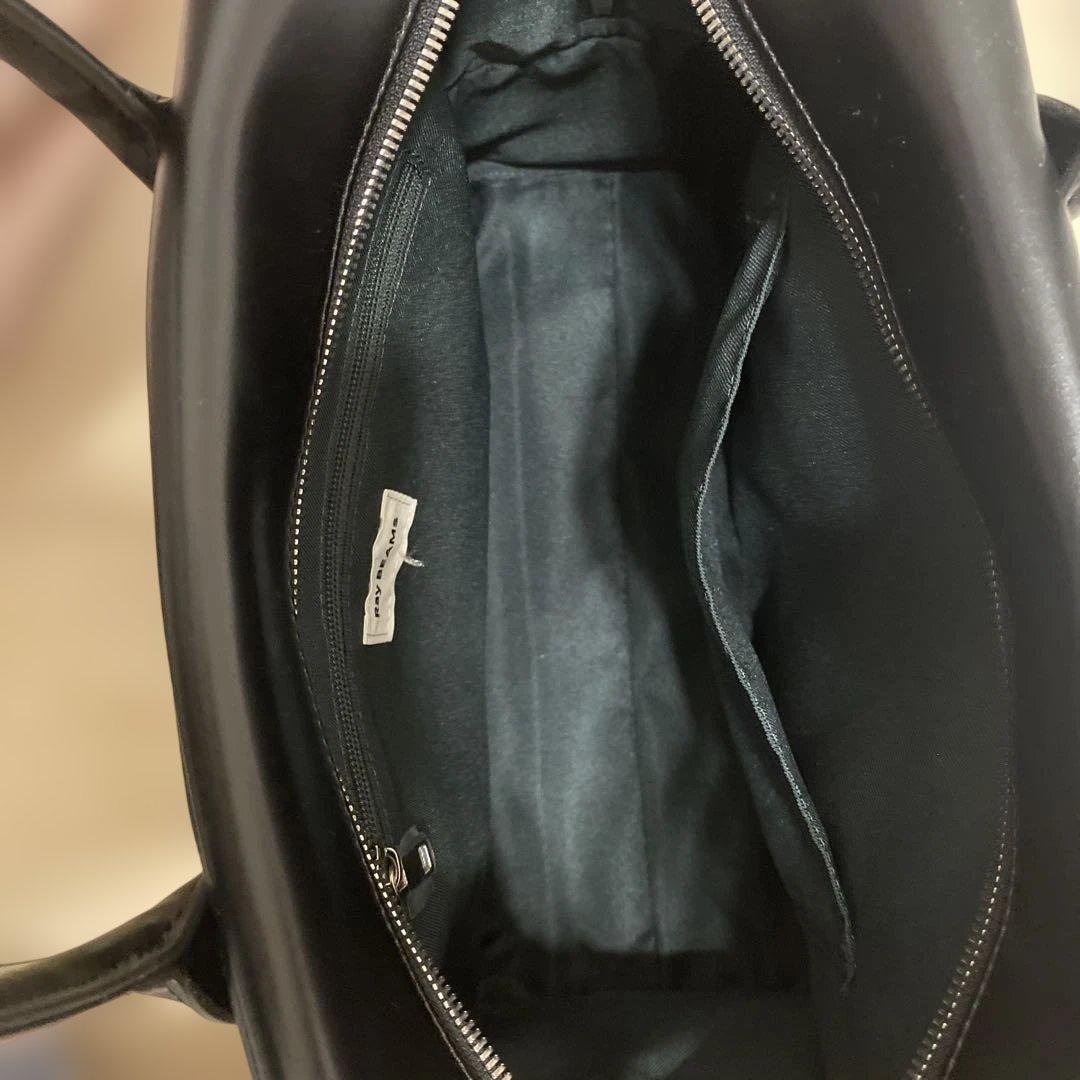 美品　黒のボストンバッグ