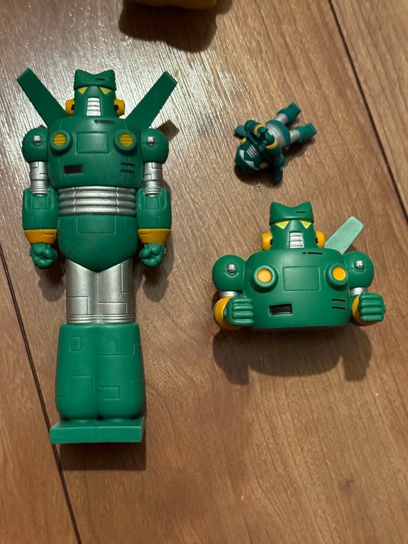 クレヨンしんちゃん フィギュアと雑貨セット　まとめ売り