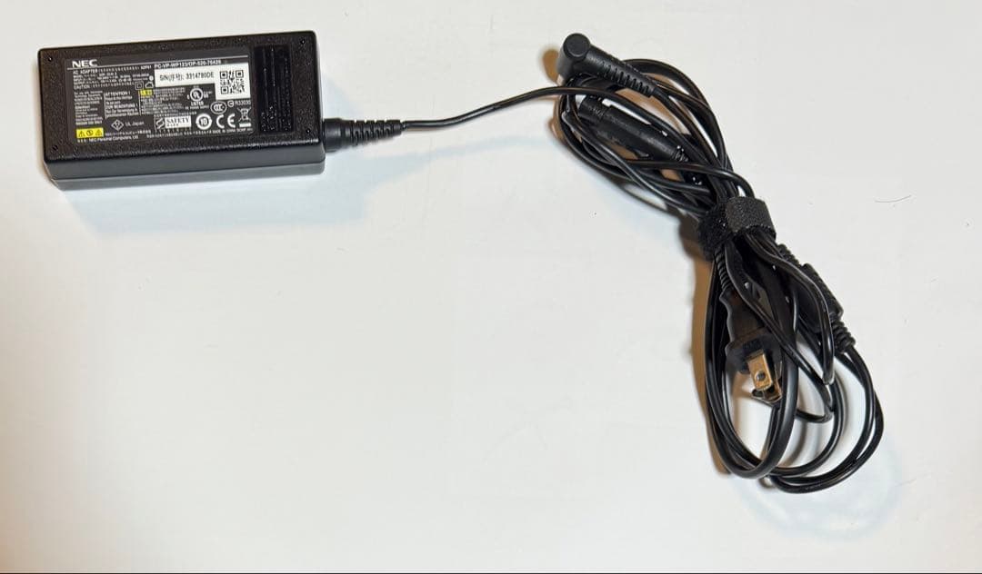 NEC LaVie レッドノート　PC- LS150LS6R