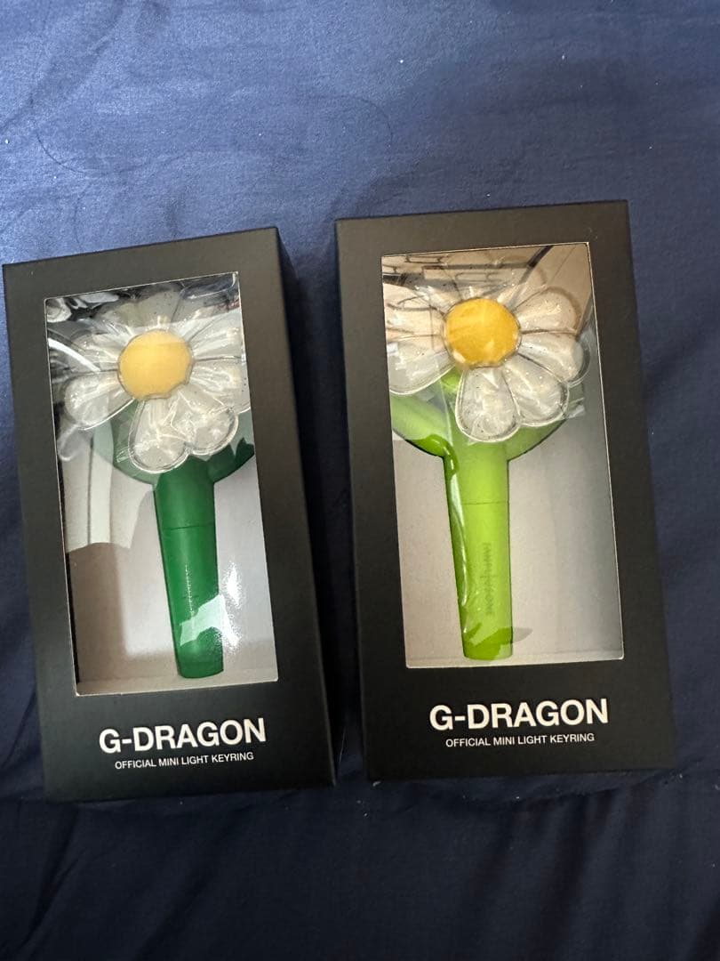 G-DRAGON公式　ミニライトキーリング