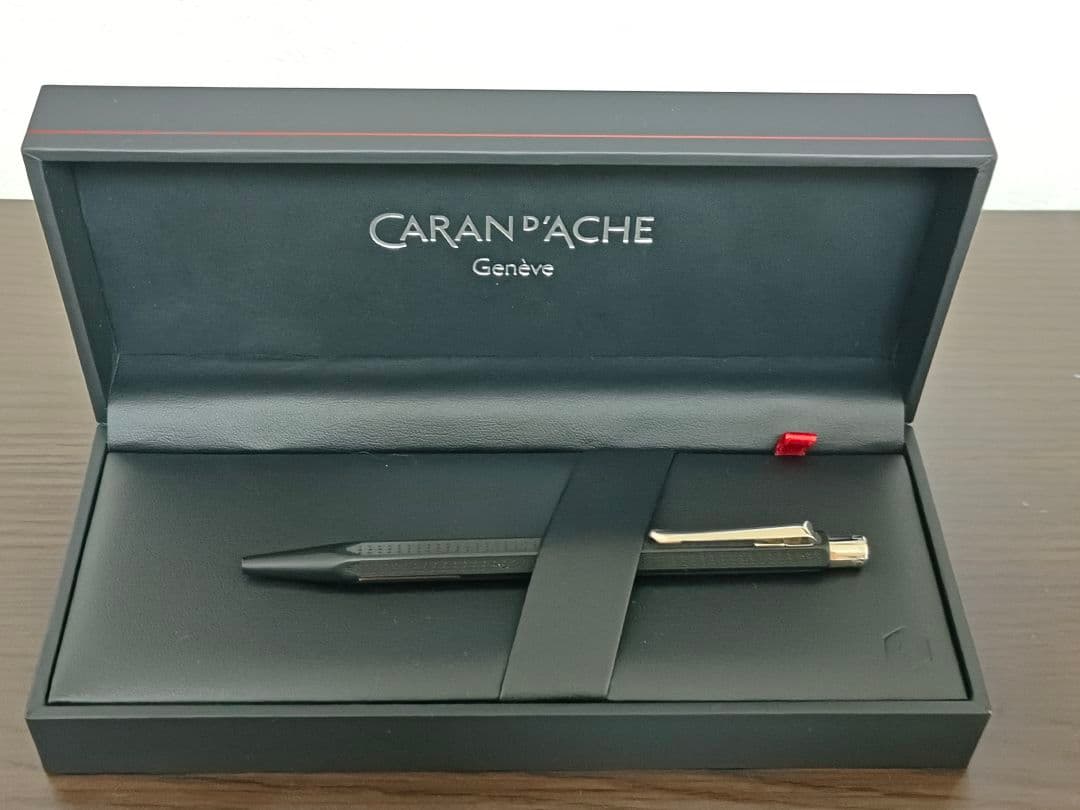 カランダッシュ　エクリドールレーシング　ボールペン