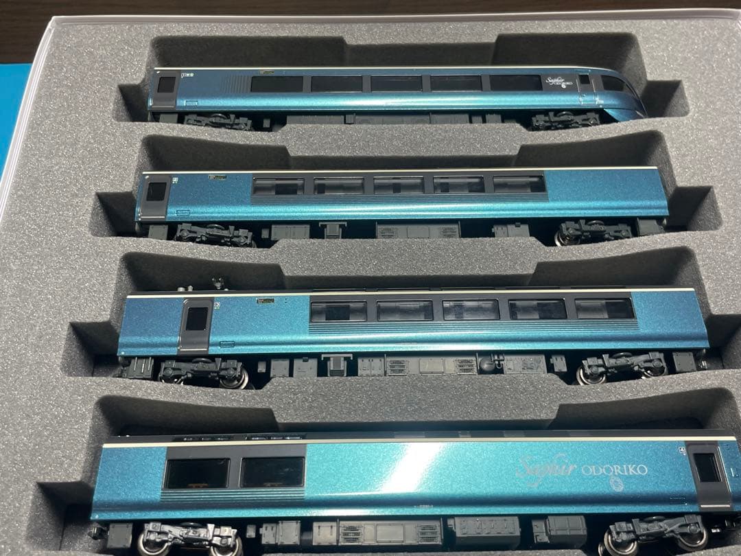 KATO E261系　サフィール踊り子　8両セット　Nゲージ