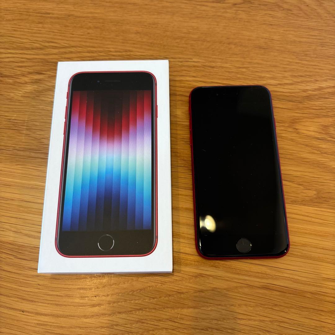 Apple iPhone SE (第3世代) PRODUCT(RED) 本体
