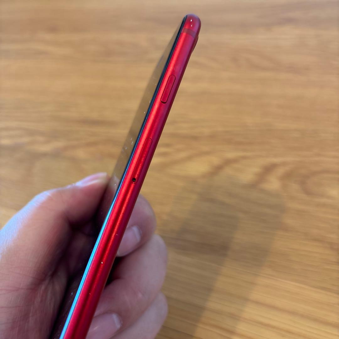 Apple iPhone SE (第3世代) PRODUCT(RED) 本体