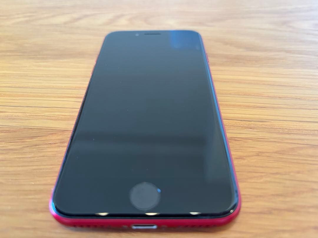 Apple iPhone SE (第3世代) PRODUCT(RED) 本体
