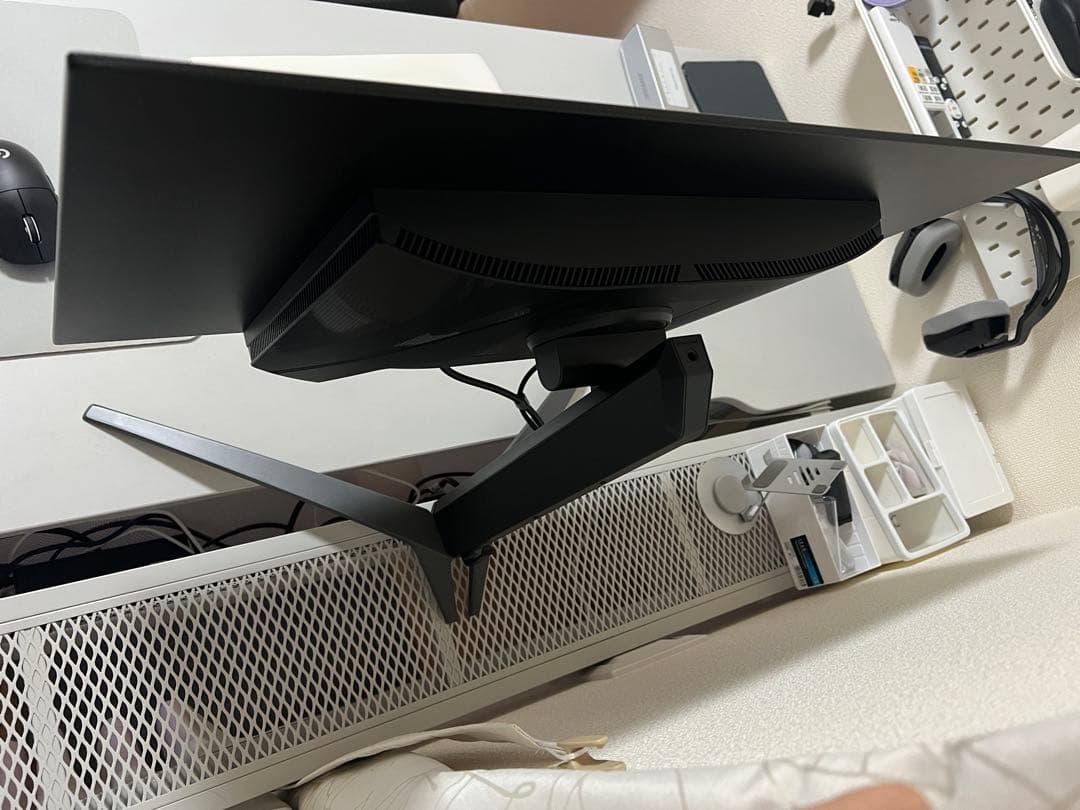 OLED ゲーミングモニター Acer Predator X27U 27インチ