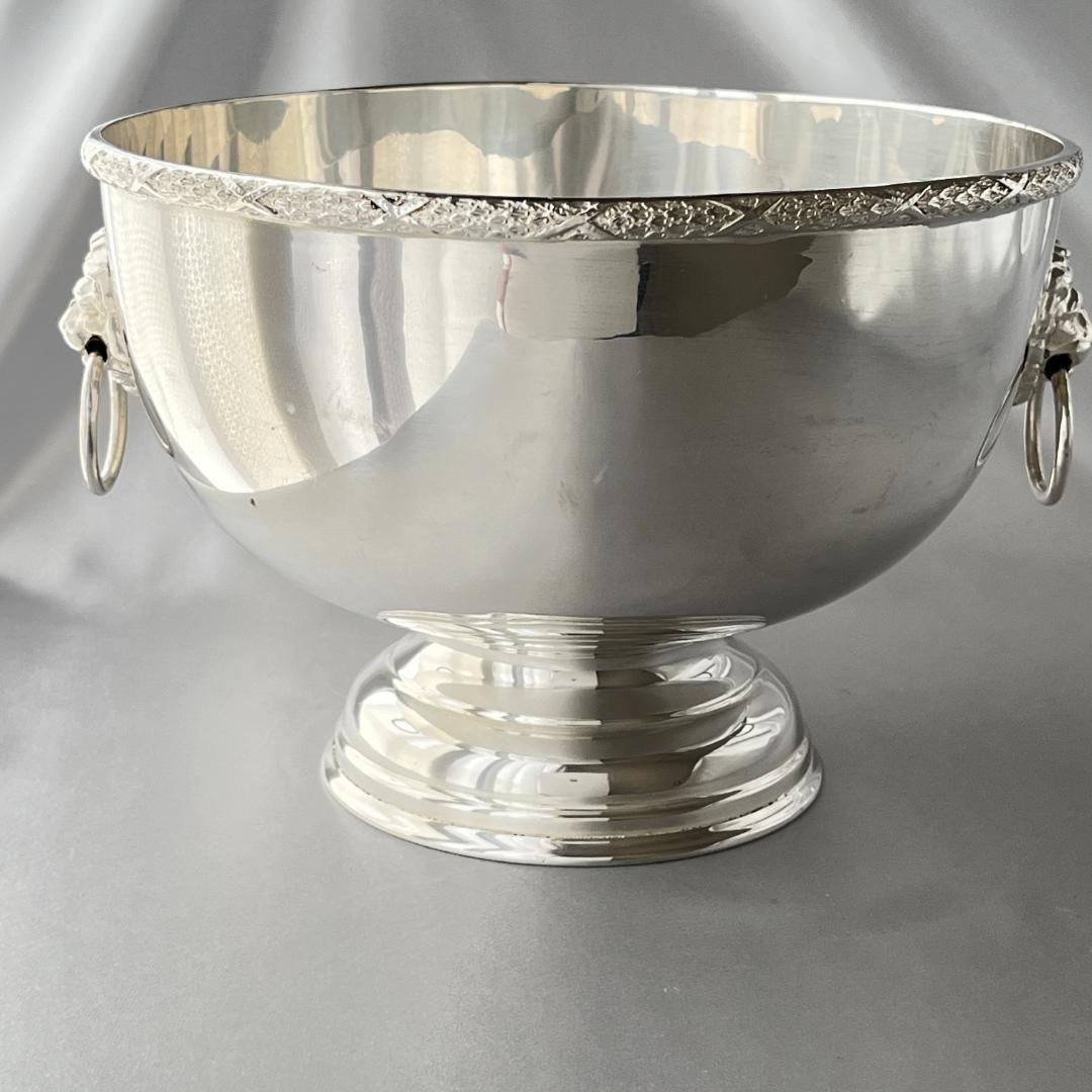 【英国】 ライオンのセンターピース / パンチボウル　直径21cm