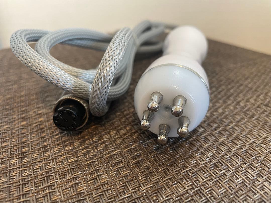 CAVI-R ONE+ キャビテーション美容器