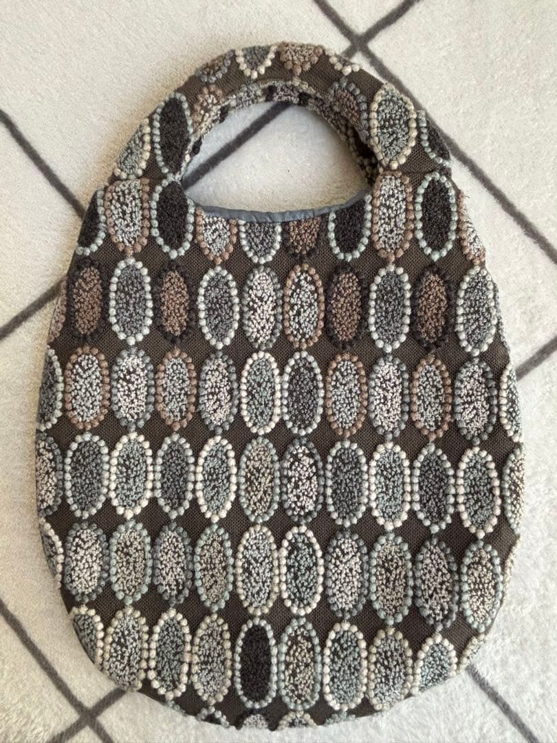 ミナペルホネン　タルト　エッグバッグ